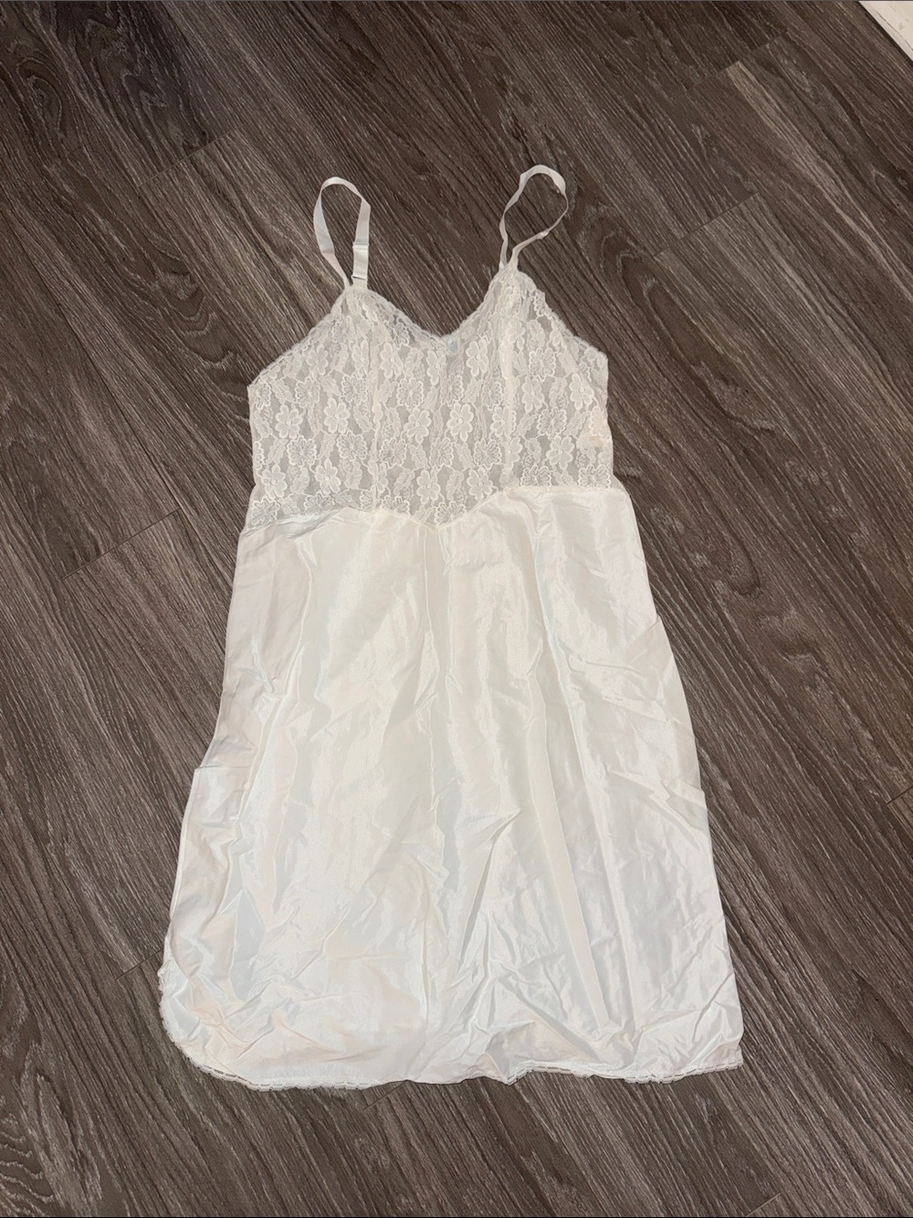 Vintage 70s Ode to Day White Lace Nylon Slip Dress | Made in California